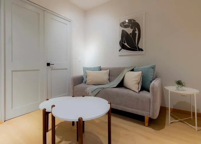 Capitalia Two Bedroom Retreat Near El Angel With Rooftop And Gym * Mexico City