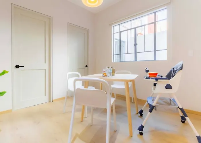 Apartment Capitalia Two Bedroom Retreat Near El Angel With Rooftop And Gym *