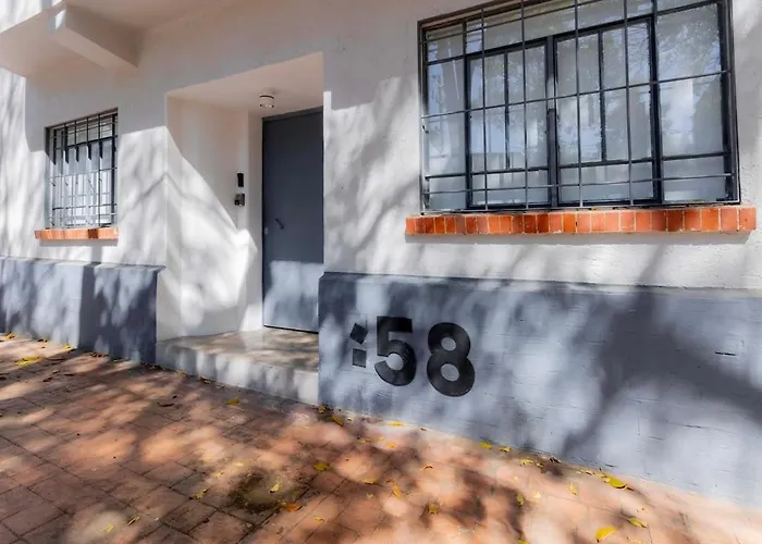 Capitalia Two Bedroom Retreat Near El Angel With Rooftop And Gym *