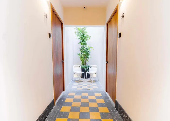 Capitalia Two Bedroom Retreat Near El Angel With Rooftop And Gym